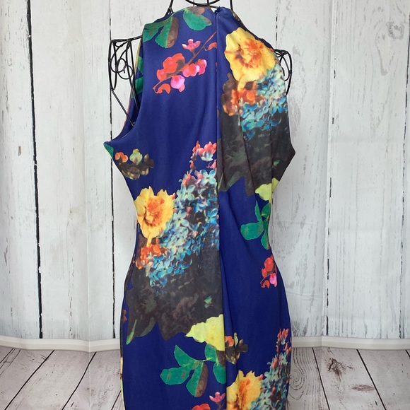 New York & Co Floral Dress - Picture 4 of 10